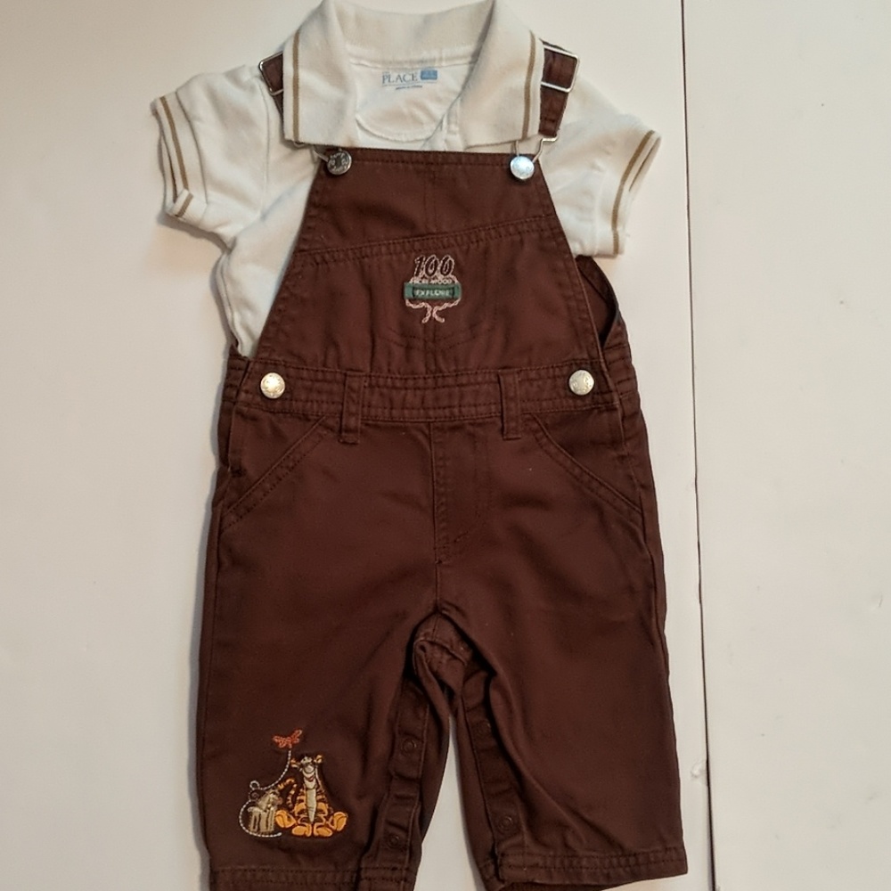 3/$14 Disney Boy's Brown Overalls 0-3 M Tigger